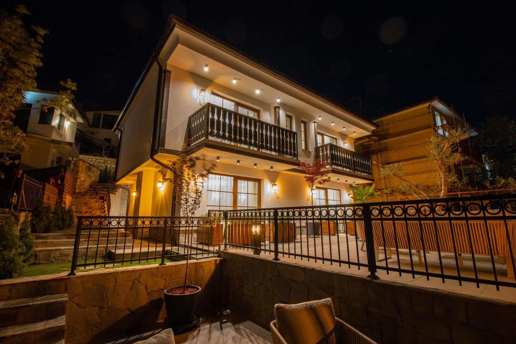 Villa & Spa Chunarot Охрид Екстериор снимка