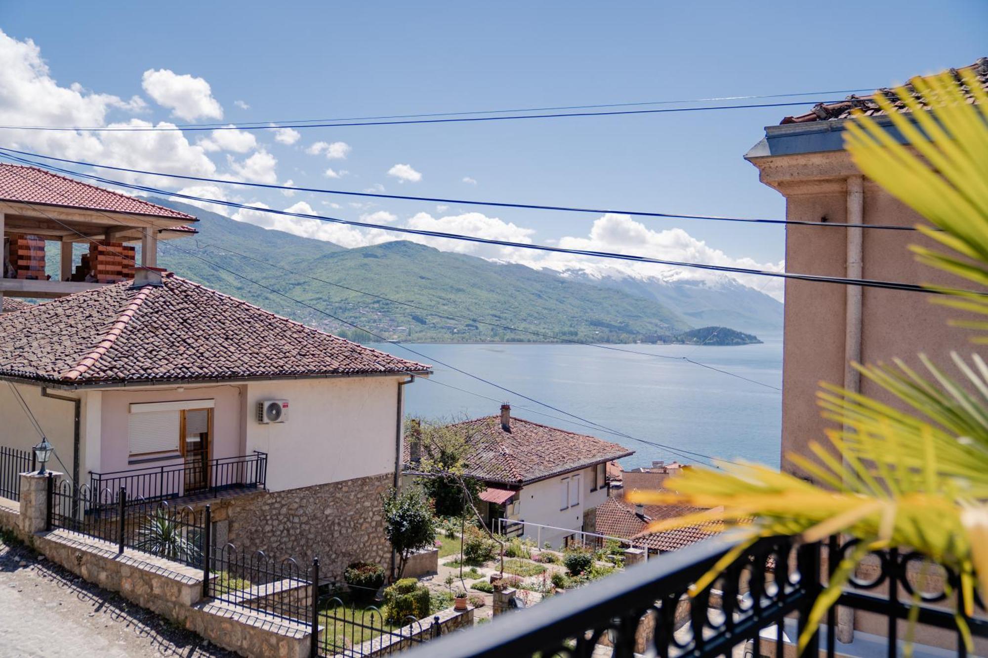 Villa & Spa Chunarot Охрид Екстериор снимка