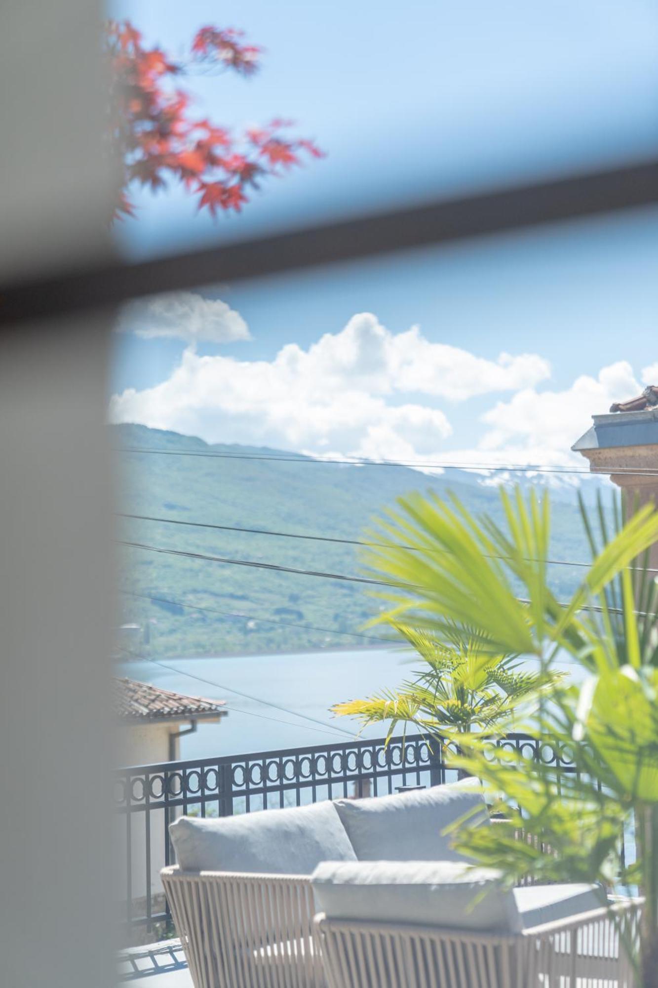 Villa & Spa Chunarot Охрид Екстериор снимка