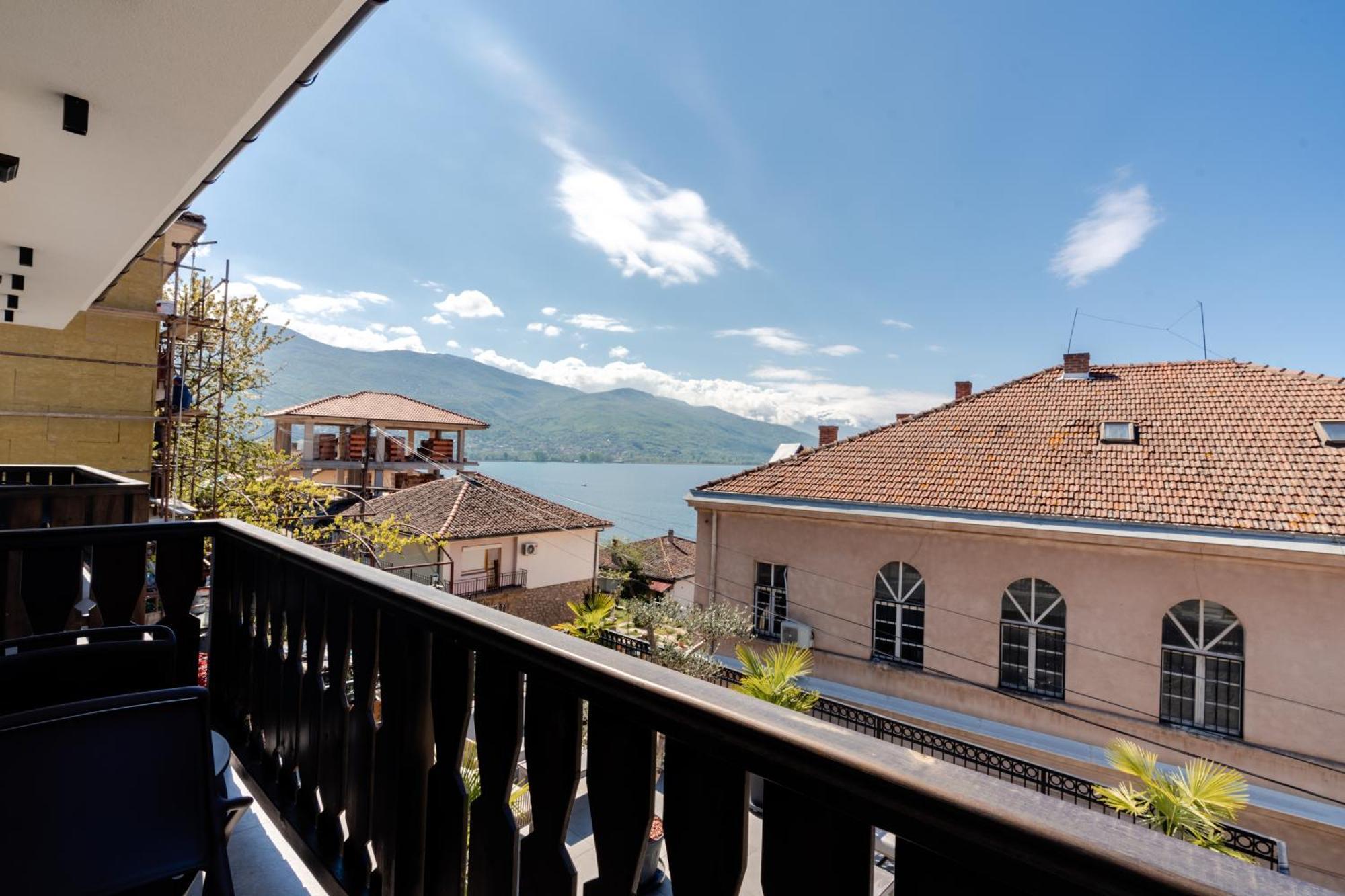 Villa & Spa Chunarot Охрид Екстериор снимка
